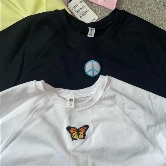 Nordstrom Crop Top. - Picture 3 of 3